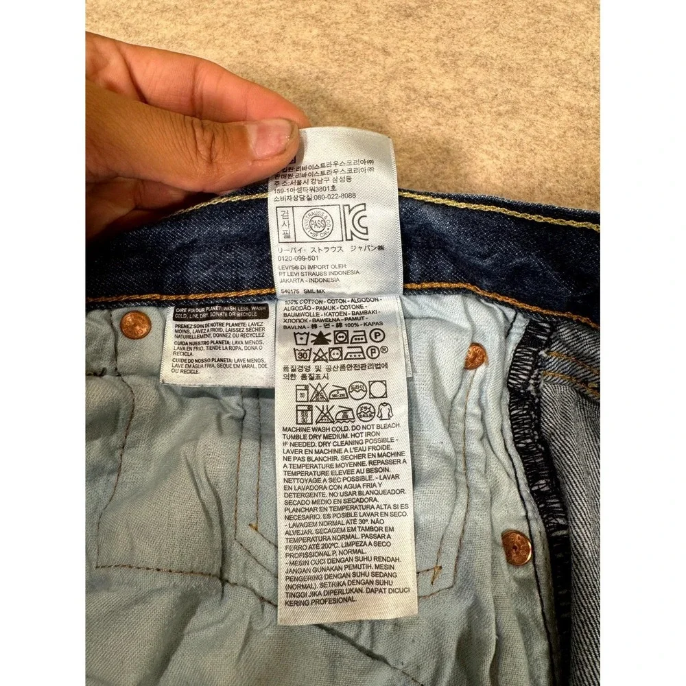 Levis 501 Authentic Jeans Mens 38x30 Blue Denim Mid Rise Straight Leg Button Fly